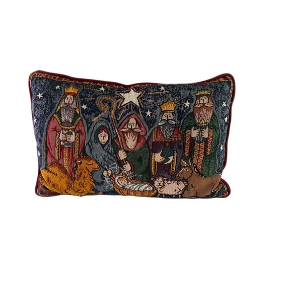 Christmas Nativity Scene Tapestry Throw Pillow 11x17 Three Wisemen Bethlehem Red - Picture 2 of 3